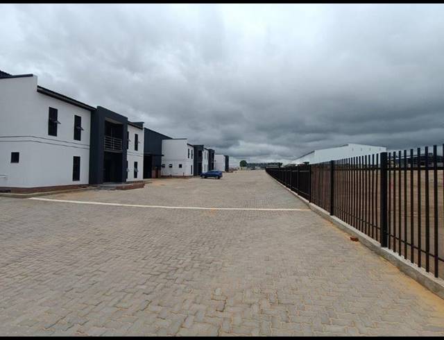 INDUSTRIAL PROPERTY TO RENT IN KNOPPIESLAAGTE